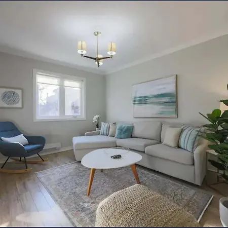 Casa Queen East - Modern 2Br Suite In Leslieville
